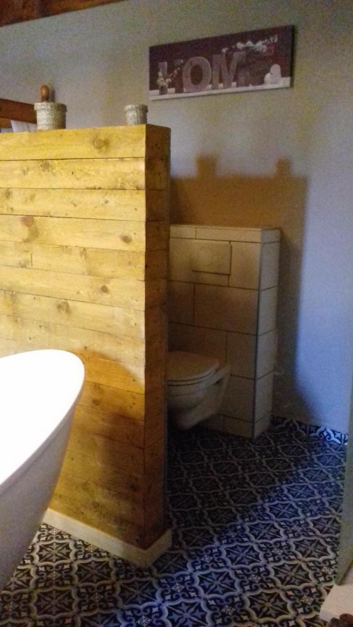 Les Chambres De La Cour Arsimont Esterno foto